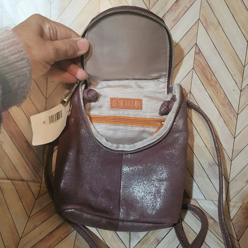 Hobo Fern Plum Graphite Leather Crossbody Women's Bag NWT - Picture 3 of 3